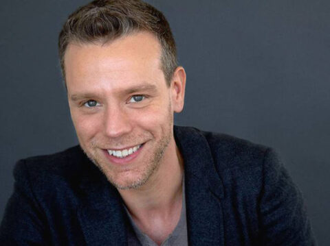 Adam Pascal