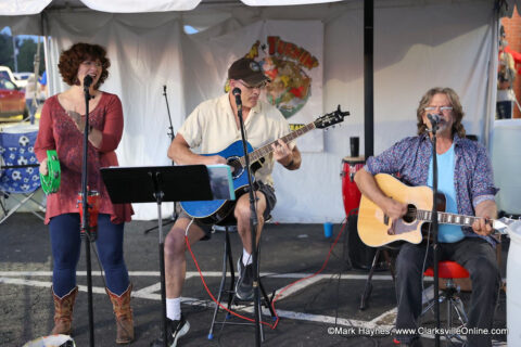 Lynn, Sam and Randy performing at the 2021 Dwayne Byard Memorial BBQ Cook-Off.