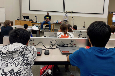 Dr. Adrian Parker speaks to Austin Peay State University Governor's School students. (APSU)