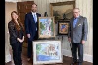 Reliant Bank Donates Original Pieces of Art to Customs House Museum and Cultural Center.