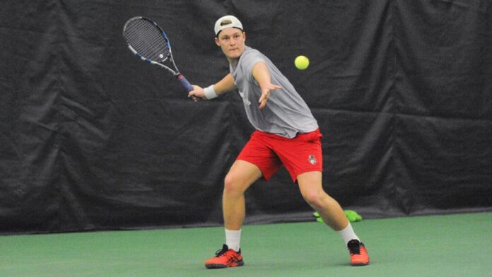 Austin Peay State University Men's Tennis' Oliver Andersson defeats Dayton's Georgi Macrodiev at ITA Ohio Valley Regionals. (APSU Sports Information)