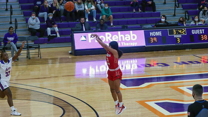 Austin Peay State University Women's Basketball battles back but falls to Evansville Purple Aces in season opener. (APSU Sports Information)