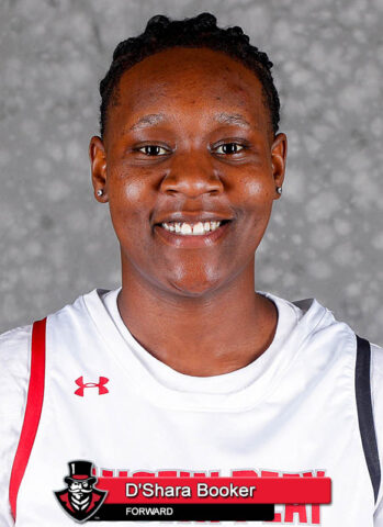 2021-22 APSU Women's Basketball - D'Shara Booker. (Robert Smith, APSU Sports Information)