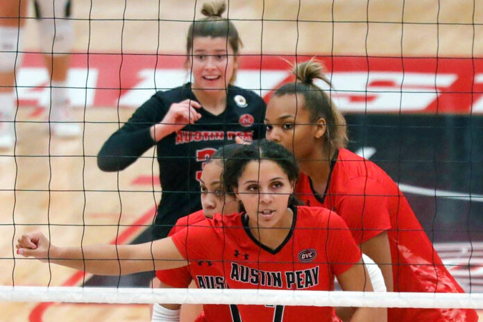 Austin Peay State University Volleyball travels to Charleston for regular-season finale against Eastern Illinois. (Robert Smith, APSU Sports Information) Austin Peay State University Volleyball travels to Charleston for regular-season finale against Eastern Illinois. (Robert Smith, APSU Sports Information)
