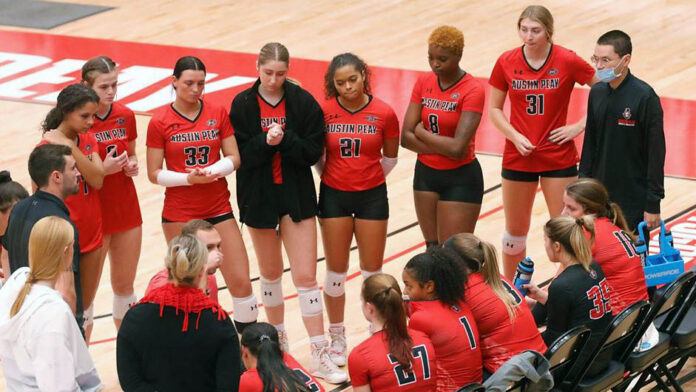 Austin Peay State University Volleyball's Offensive struggles lead to four-set loss against Eastern Illinois. (Robert Smith, APSU Sports Information)