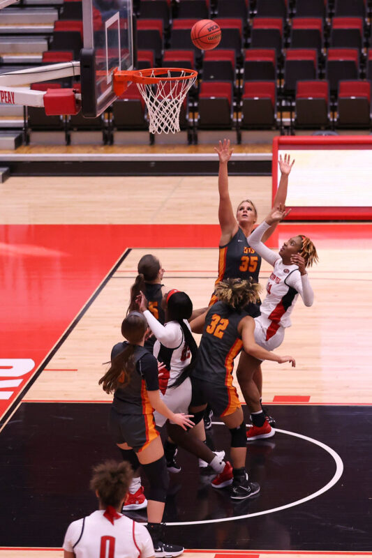 APSU Women's Basketball vs. UT Southern. (Mark Haynes, www.clarksvilleonline.com)