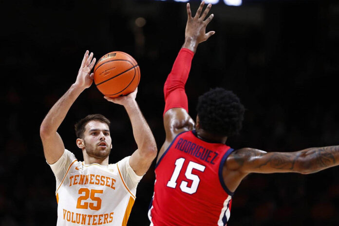 Late Threes Push No. 18 Tennessee Men's Basketball Past Ole Miss, 66-60. (UT Athletics)