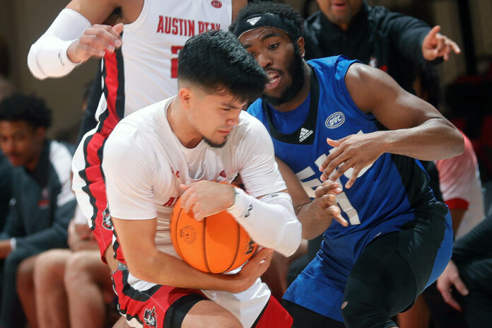 Austin Peay State University Men's Basketball Wins Third Straight Over Eastern Illinois, 62-54. (Robert Smith, APSU Sports Information)