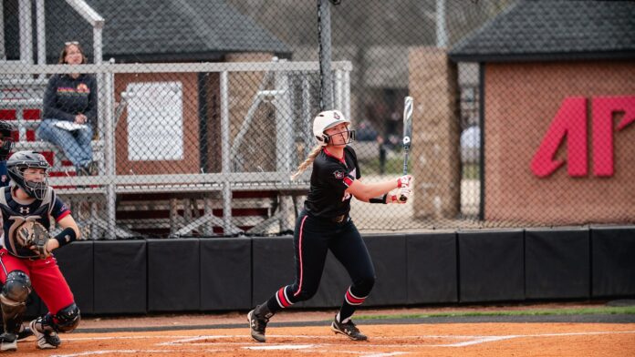 Lexi Osowski’s walk-off powers Austin Peay State University Softball to sweep on opening day of Governors Classic. (Tyler Davis, APSU Sports Information)