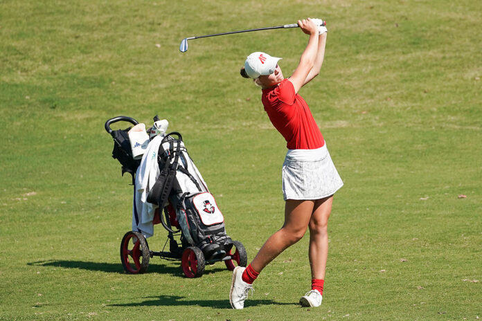 Austin Peay State Univeristy Wonmen's Golf freshman Erica Scutt leads Govs on final day of Houston Baptist's Husky Invitational. (Casey Crigger, APSU Sports Information)