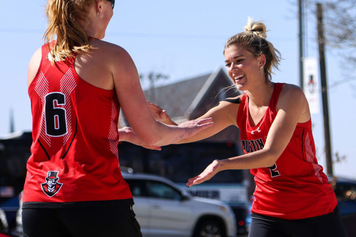 Austin Peay State University Beach Volleyball takes down Carson-Newman 5-0. (Eric Elliot, APSU Sports Information)