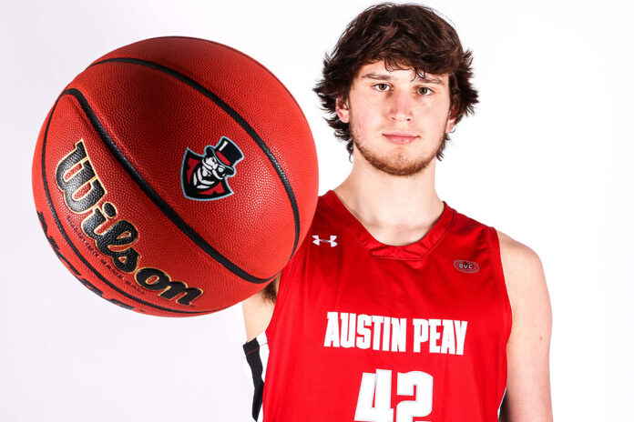 Austin Peay State University Men’s Basketball Signs Nathan Moore to National Letter of Intent. (APSU Sports Information)