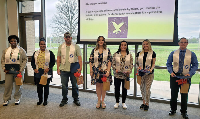 Hopkinsville Community College holds SALUTE Veterans National Honor Society ceremony