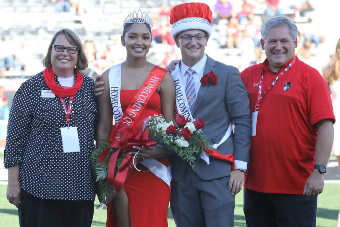 2022 APSU Homecoming Queen Amaya Guerrier and King King Gilbert with Austin Peay State University president Mike licari and his wife Kirsten. (Brooklyn Kent, Clarksville Online)