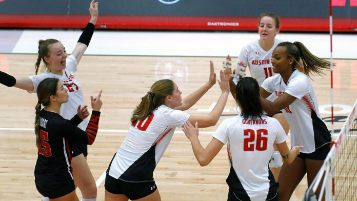 Austin Peay State University Volleyball cruises to Three Match Win over UT Martin at the Dunn Center. (Robert Smith, APSU Sports Information)