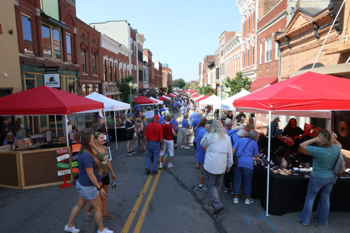 16th annual Frolic on Franklin. (Mark Haynes, Clarksville Online)