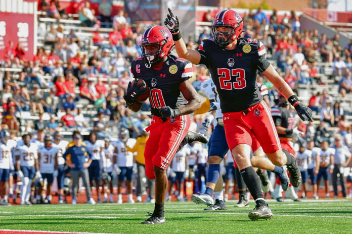 Austin Peay State University Governors Football storms past the Murray State Racers Saturday at Fortera Stadium. (Carder Henry, APSU Sports Information)