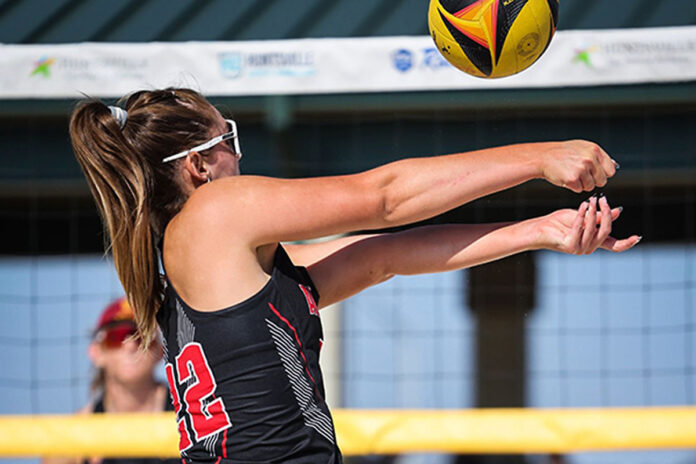 Austin Peay State University Beach Volleyball's Tristin Smith, Chloee McDaniel drop two matches Saturday. (Becca Just, AVCA)