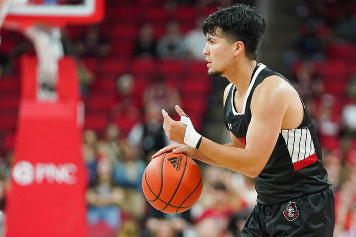 Austin Peay State University Men's Basketball drops Ocean Bracket Championship to Bucknell, 79-65. (APSU Sports Information)