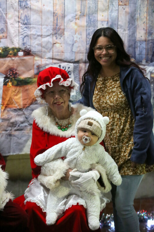 Christmas on the Cumberland. (Clarksville Online)