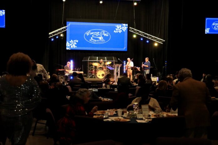 Manna Cafe Ministries held its annual Golden Gala on Friday, November 4, 2022. The event raised money for the organization, and paid tribute to Co-founder Kenny York who passed away in September.