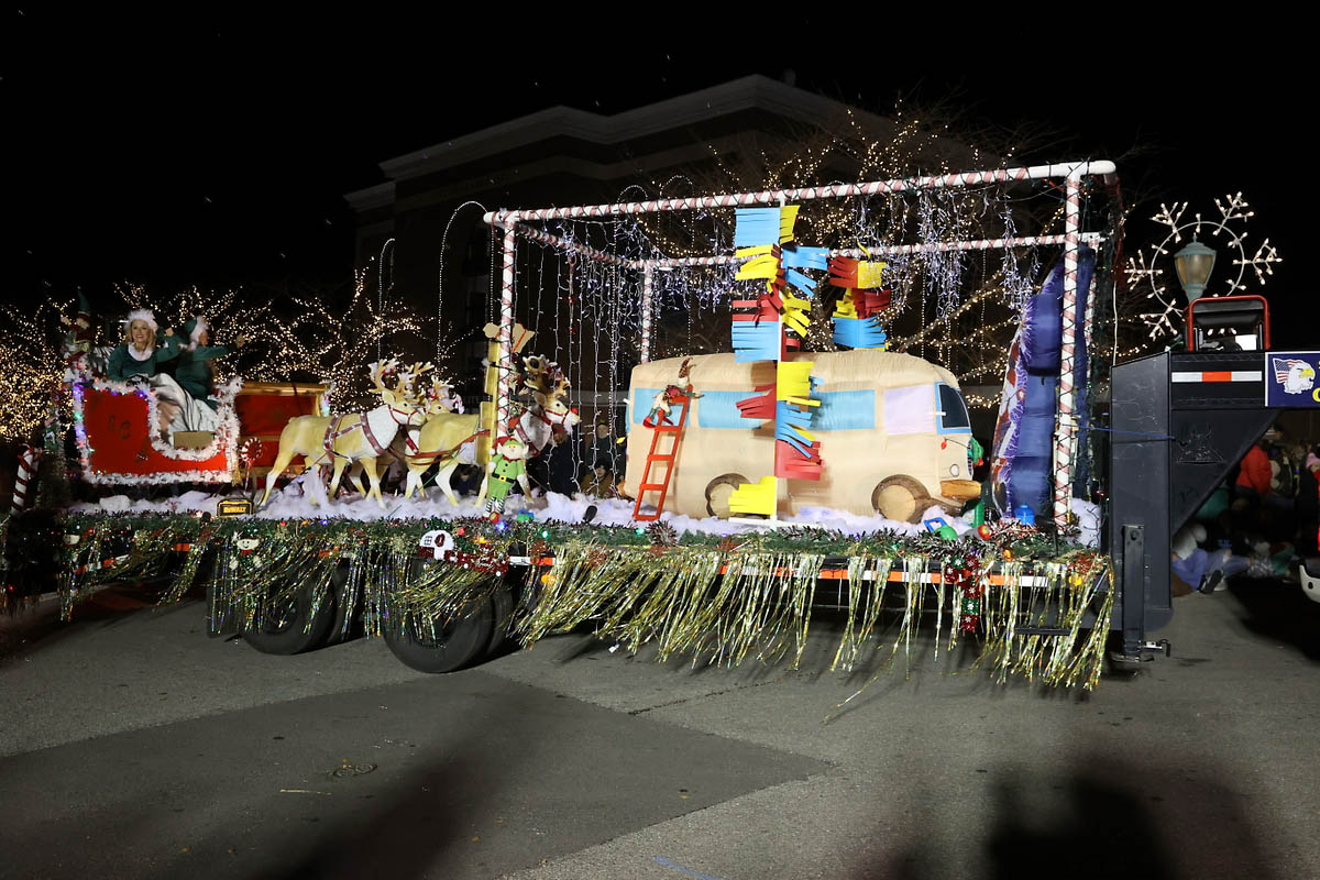 Clarksville Lighted Christmas Parade. (Mark Haynes, Clarksville Online) Clarksville Lighted Christmas Parade. (Mark Haynes, Clarksville Online)