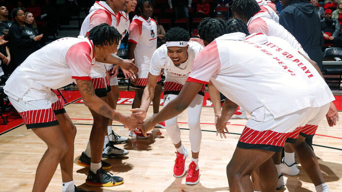 Austin Peay State University Men's Basketball renews rivalry with Eastern Kentucky, Saturday, in the Dunn. (Robert Smith, APSU Sports Information)