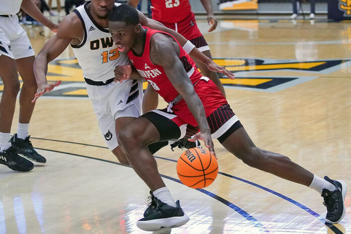 Austin Peay State University Men's Basketball gets reacquainted with Jacksonville State, Saturday, in road trip's finale. (Casey Crigger, APSU Sports Information)