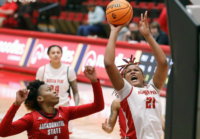 Shamarre Hale’s career night leads Austin Peay State University Women's Basketball to defensive win over Jacksonville State at the Dunn Center. (APSU Sports Information)