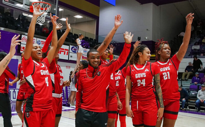 Austin Peay State University Women's Basketball tames North Alabama, moves into tie for first in ASUN standings. (APSU Sports Information)