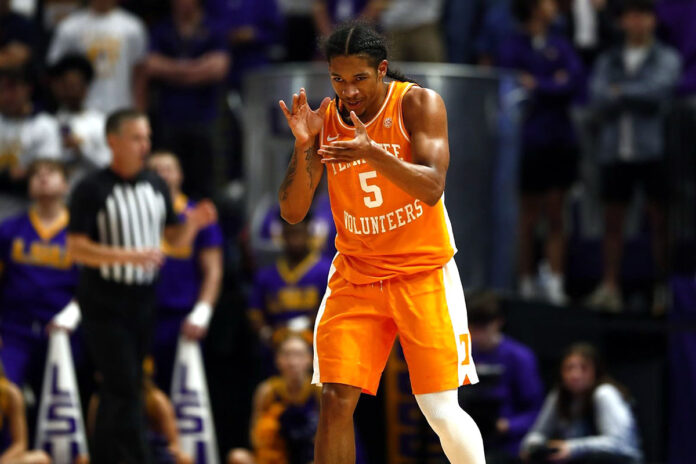 Josiah-Jordan James’ 22, Zakai Zeigler’s Double-Double Lead Tennessee Vols Basketball at LSU, 77-56. (UT Athletics)