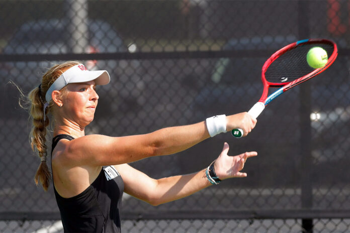 Austin Peay State University Women's Tennis earns season’s first sweep in dominant showing against Cumberland. (Robert Smith, APSU Sports Information)