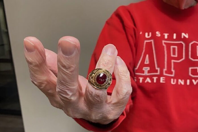 Evangelist Don Mathis' lost Austin Peay State University Class Ring. (APSU)