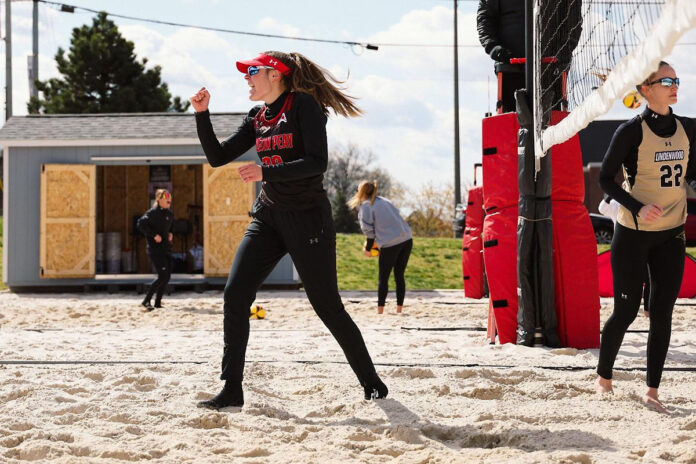 Austin Peay State University Beach Volleyball drops a pair of matches to close UAB Beach Classic. (Maddie Rose, APSU Sports Information)