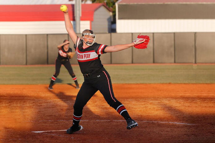 Austin Peay State University Softball sweeps Bellarmine with back-to-back shutouts. (Robert Smith, APSU Sports Information)