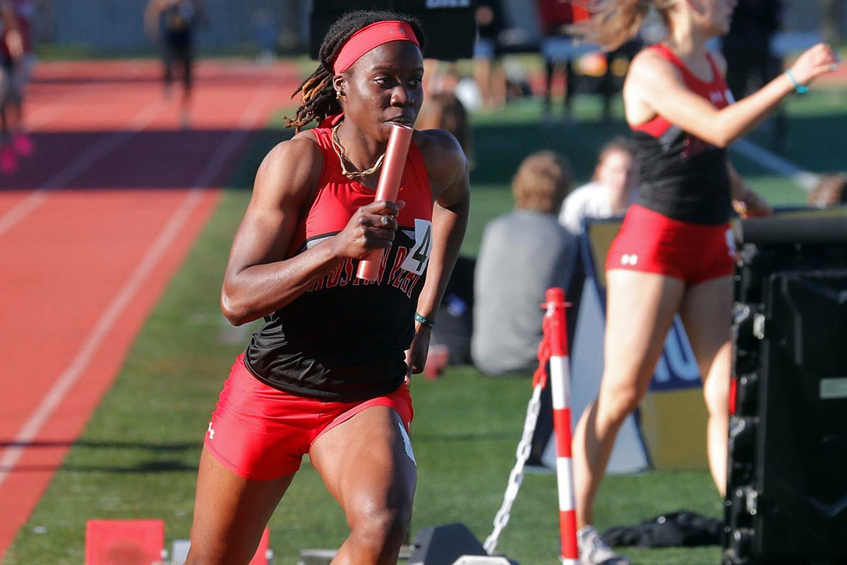 Kenisha Phillips wins 200meter, Austin Peay State Univeristy Track and