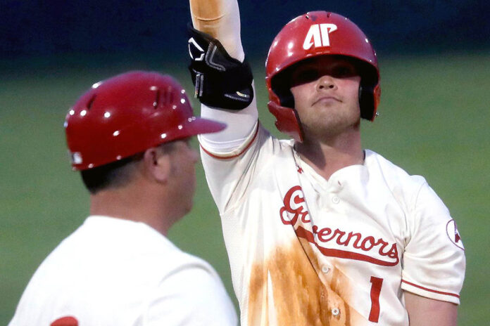 Austin Peay State University Governors Baseball scores 10 unaswered to cage UT Martin Skyhawks. (Robert Smith, APSU Sports Information)