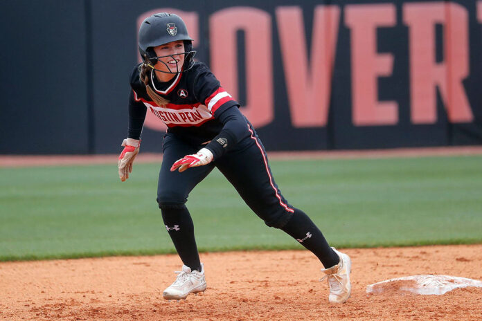 Austin Peay State University Softball takes final regular season road trip to face Southern Indiana. (Robert Smith, APSU Sports Information)