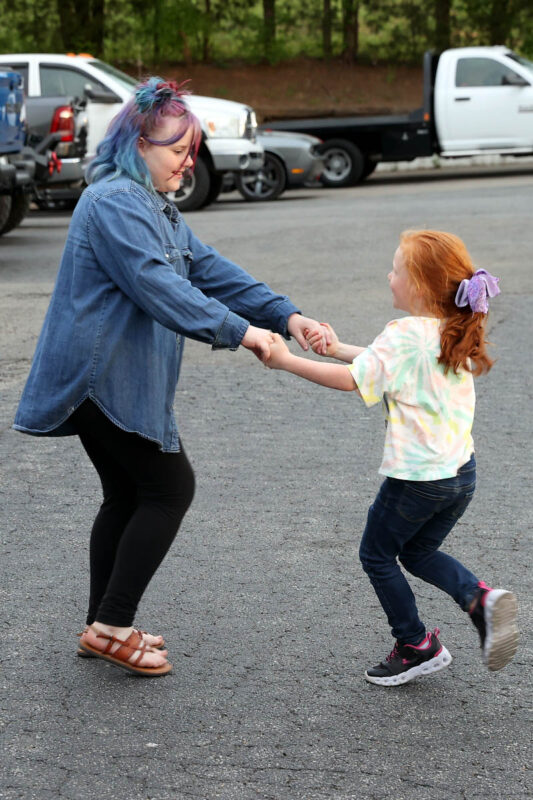 2023 Hilltop Supermarket BBQ Cookoff Friday night kickoff party. (Mark Haynes, Clarksville Online) 2023 Hilltop Supermarket BBQ Cookoff Friday night kickoff party. (Mark Haynes, Clarksville Online)