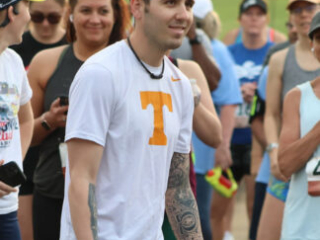Hundreds were at Liberty Park for the 2023 Queen City Road Race. (Clarksville Online)