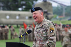 101st Airborne Division and Fort Campbell’s outgoing Commanding General MG JP McGee