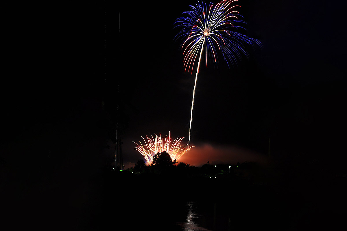 Clarksville’s Independence Day Celebration fireworks display. (David Smith) Clarksville’s Independence Day Celebration fireworks display. (David Smith)