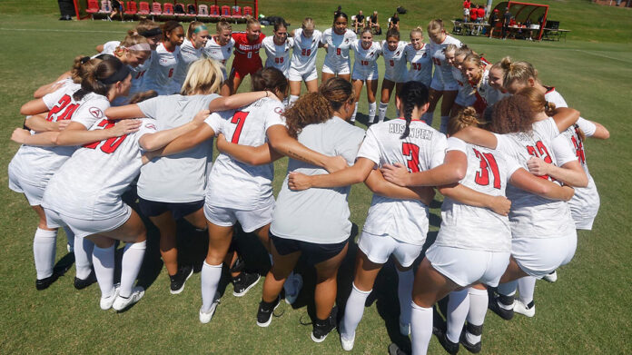 Austin Peay State University Soccer prepares for First-Time Matchup at Southern Indiana. (Robert Smith, APSU Sports Information)