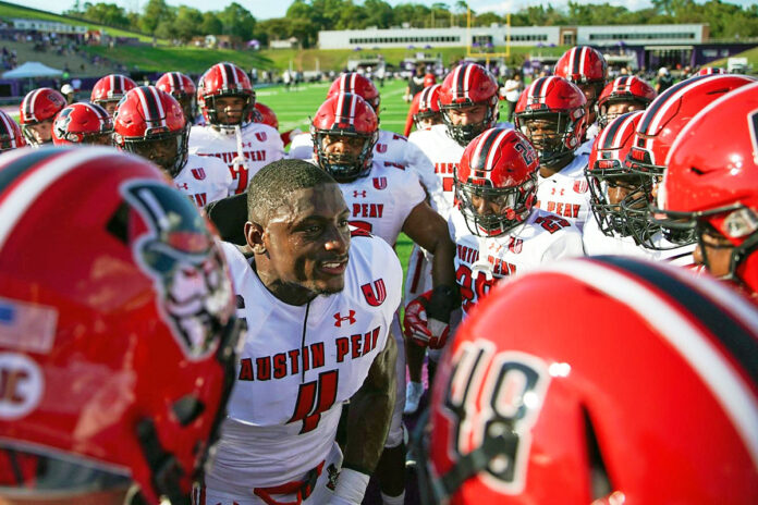 Austin Peay State University Football duels Lindenwood Lions in first-ever meeting to close first half. (Maddie Rose, APSU Sports Information)