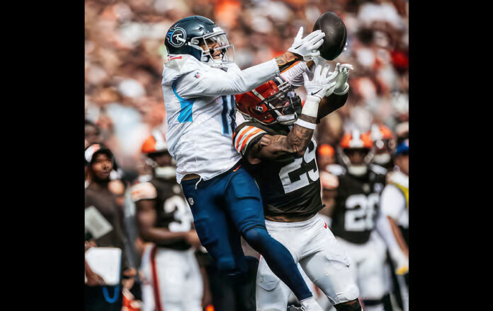 Tennessee Titans playing the Cincinnati Bengals. (Tennessee Titans)