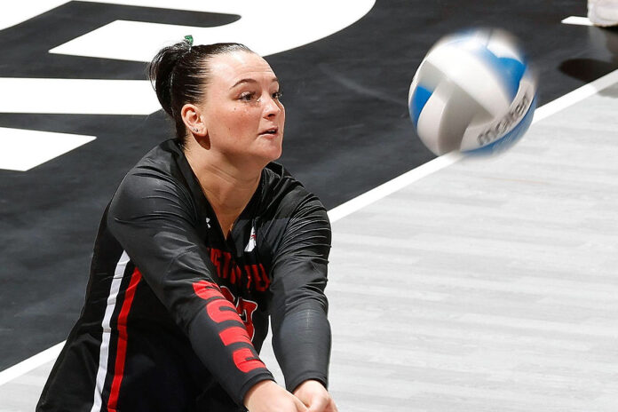Austin Peay State University Volleyball Falls to ASUN Leading Florida Gulf Coast, Friday. (Robert Smith, APSU Sports Information)