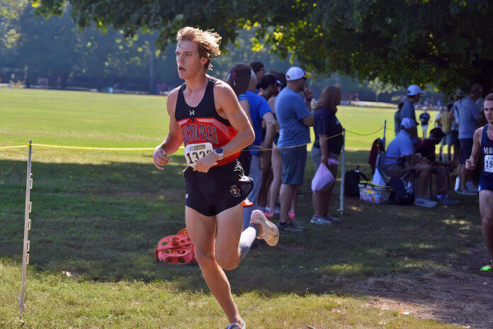 Austin Peay State University Cross Country teams travel to Evansville for Angel Mounds Invitational. (Knox Rives, APSU Sports Information)