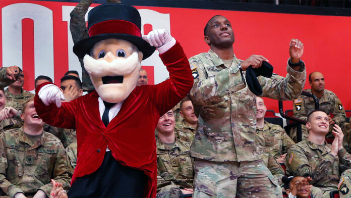 Austin Peay Sate University to Host Mass Swear In Between Basketball Doubleheader, Monday. (Robert Smith, APSU Sports Information)