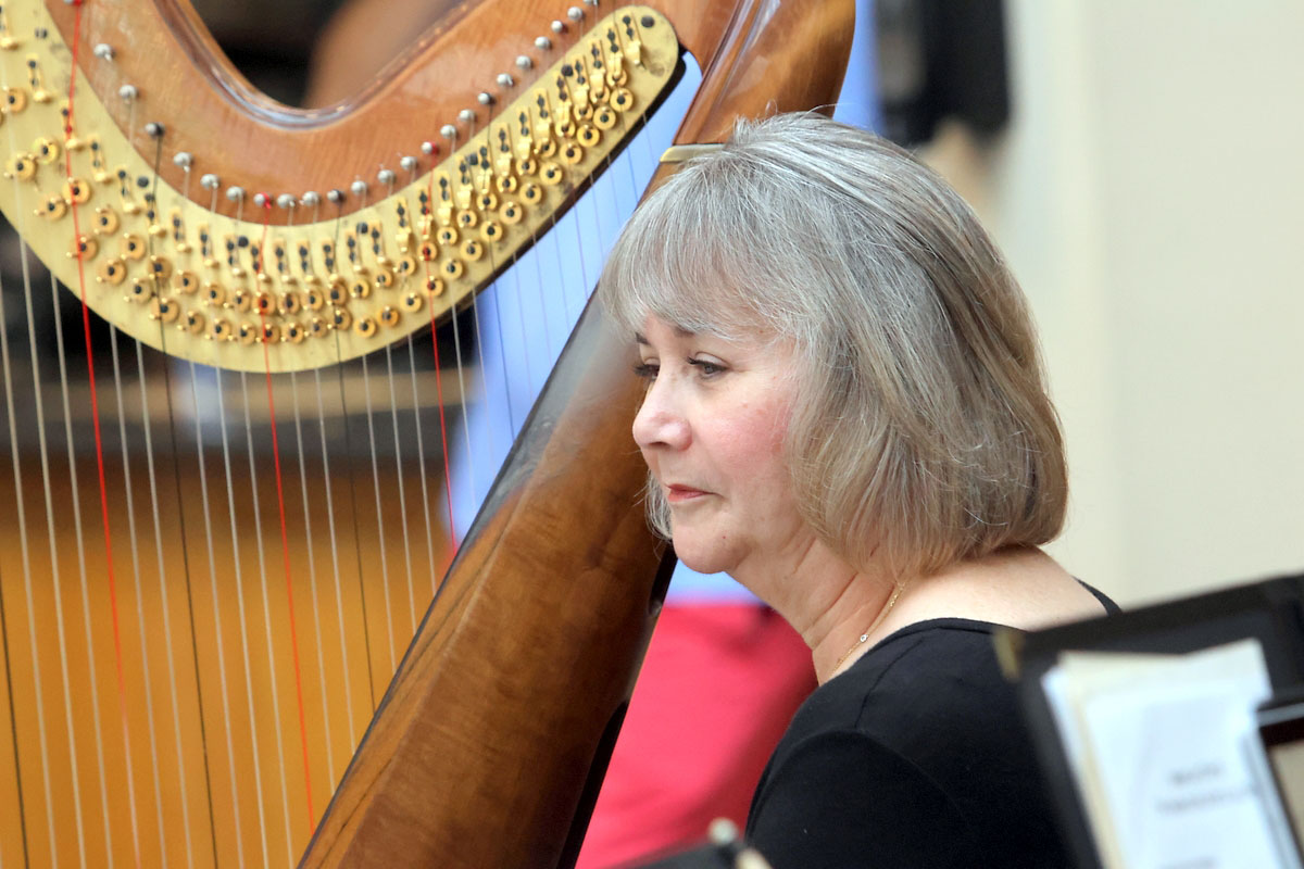 Cumberland Winds Concert Band playing at Clarksville-Montgomery County Public Library. (Clarksville Living Magazine) Cumberland Winds Concert Band playing at Clarksville-Montgomery County Public Library. (Clarksville Living Magazine)