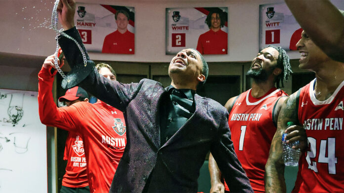 Historic Defensive Performance Leads Austin Peay State University Men's Basketball to Monster Sellout Win Over Rival Murray State. (Carder Henry, APSU Sports Information)